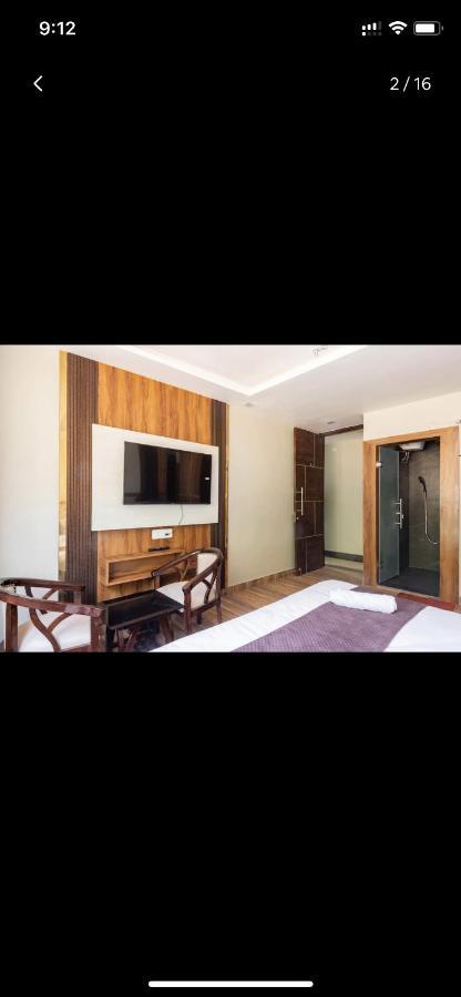 Hotel & Hostel Vimal Ganga ริชิเคช ภายนอก รูปภาพ