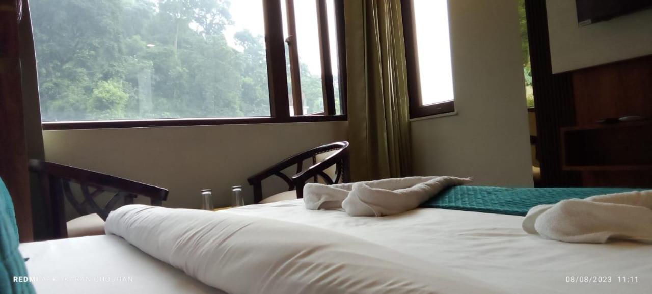 Hotel & Hostel Vimal Ganga ริชิเคช ภายนอก รูปภาพ